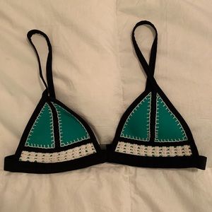Triangl Bikini Top
